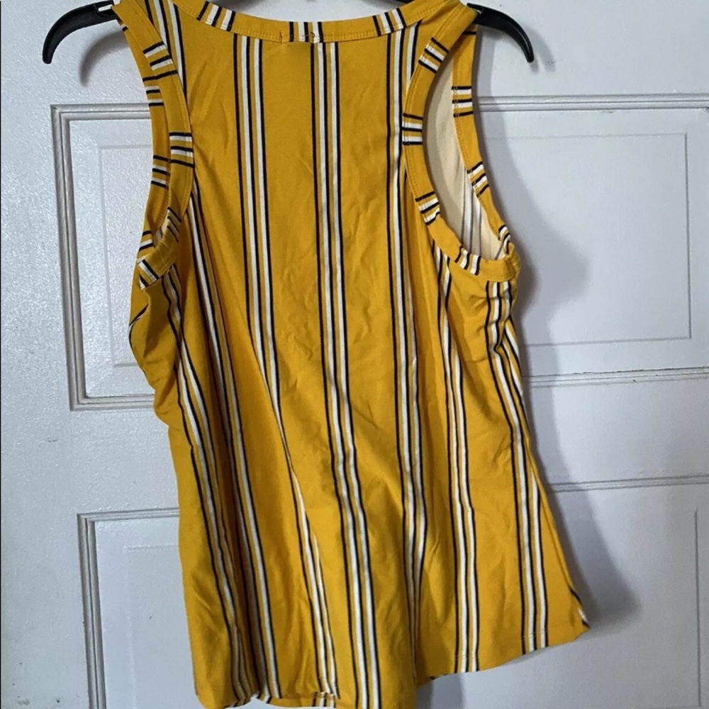 Plus Size Rue 21 Tank Bundle - Picture 8 of 8